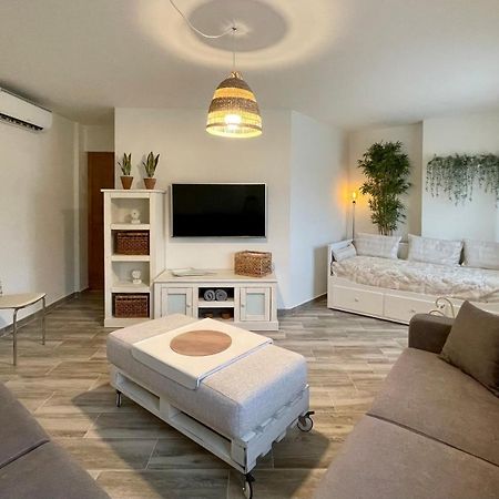 شقة Apartamento Eucalipto سوتيلو دي لا أدرادا المظهر الخارجي الصورة